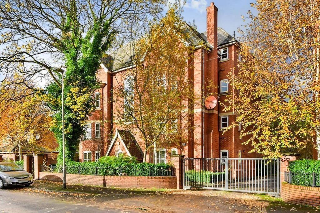 Main image of property: 40 Stanley Road, Manchester, M16