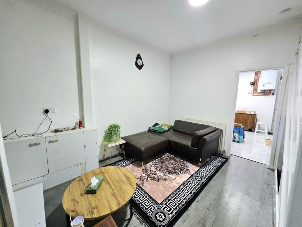 Main image of property: Parkfield Avenue, M14