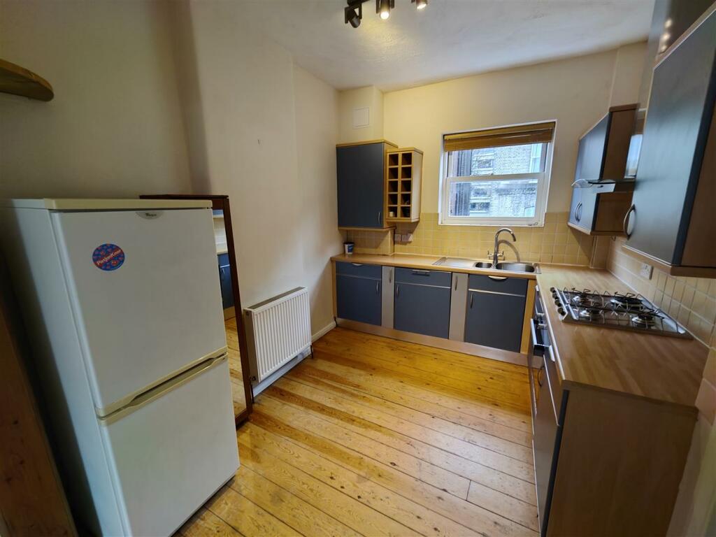 Additional property image - Eaton Grove, Hove