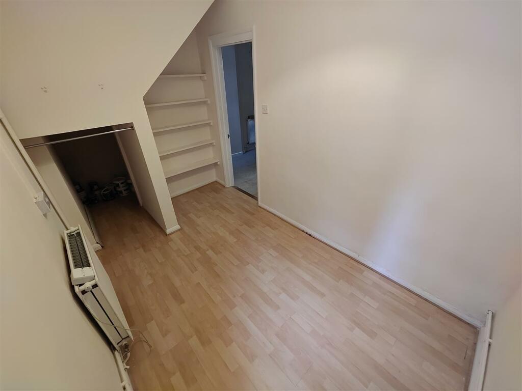 Additional property image - Eaton Grove, Hove