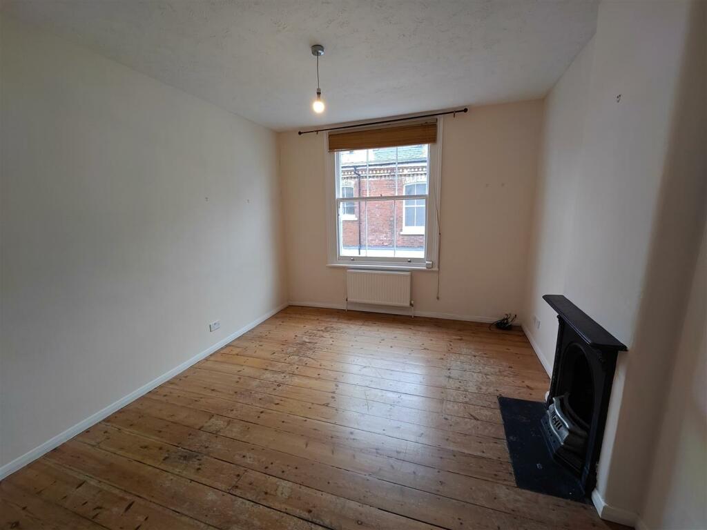 Additional property image - Eaton Grove, Hove