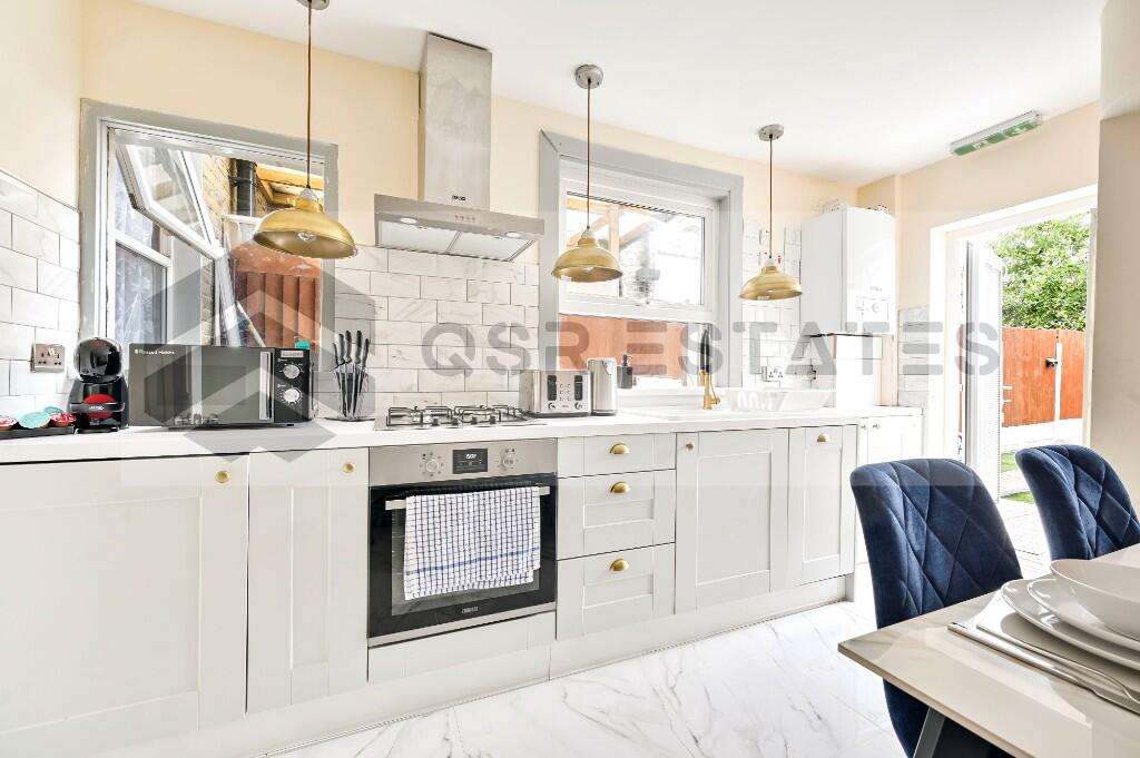 Main image of property: New City Road, London, E13