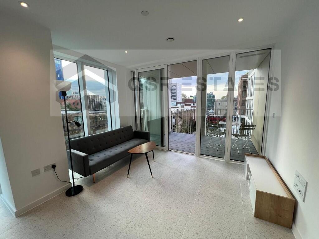 Main image of property: Cendal Crescent, London, E1