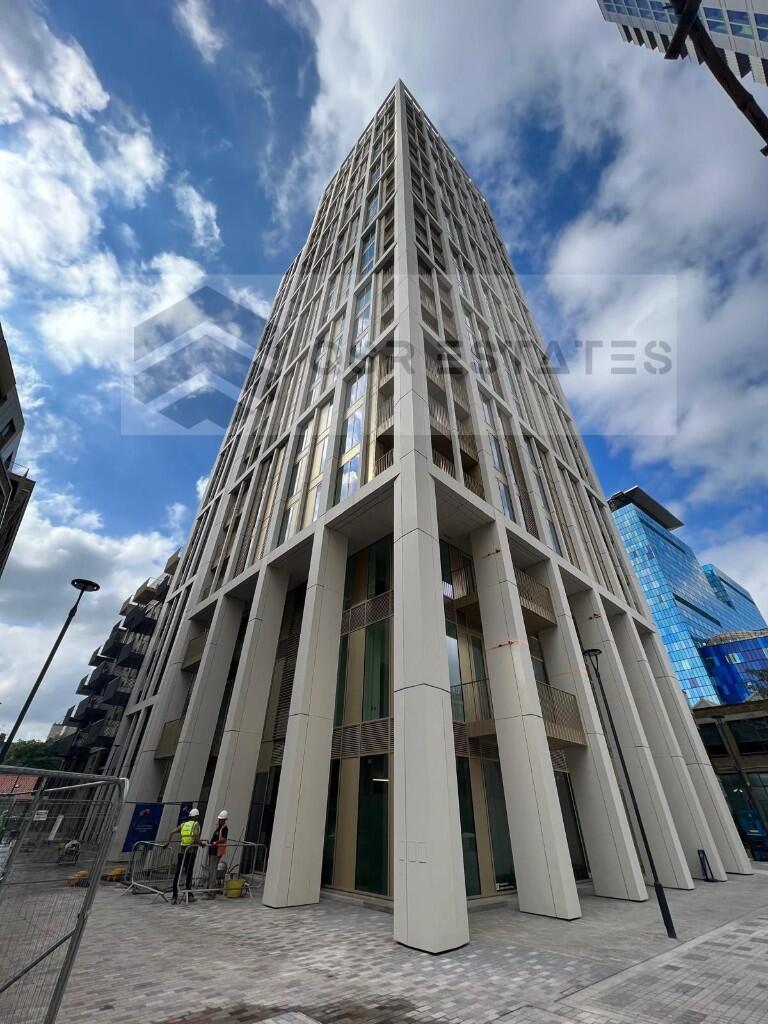 Main image of property: Cendal Crescent, London, E1