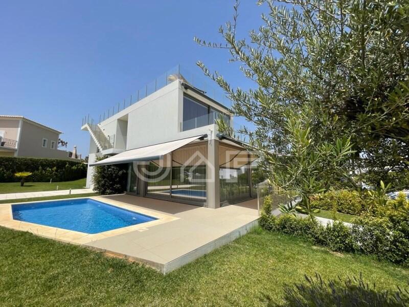 Main image of property: Algarve, Almancil