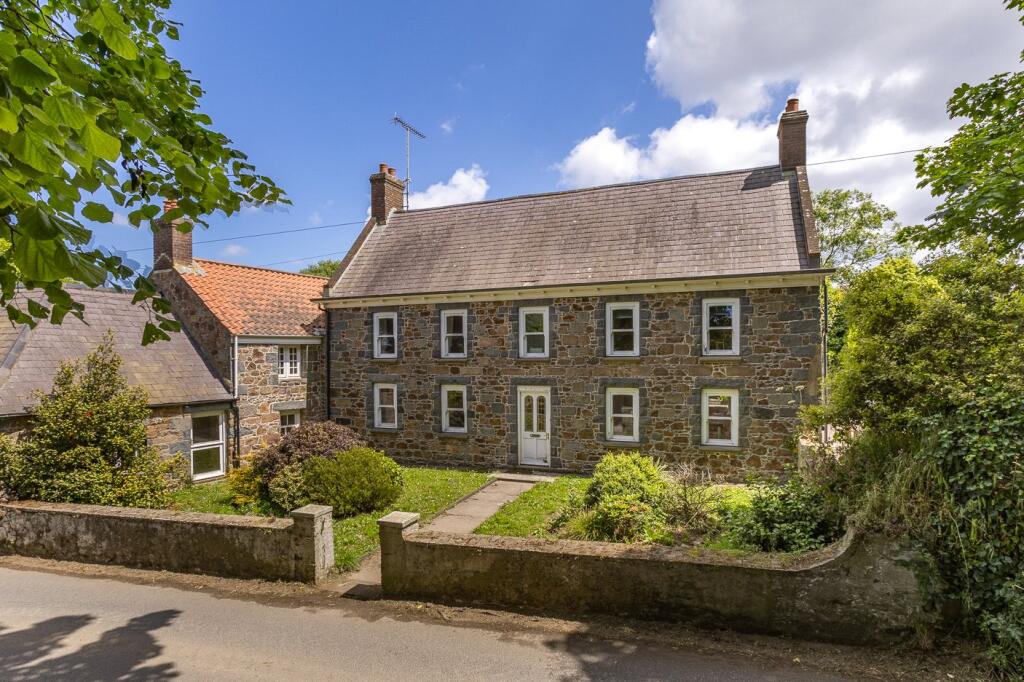 Main image of property: Hunguets Farm, Route Des Blicqs, St Andrew, GY6