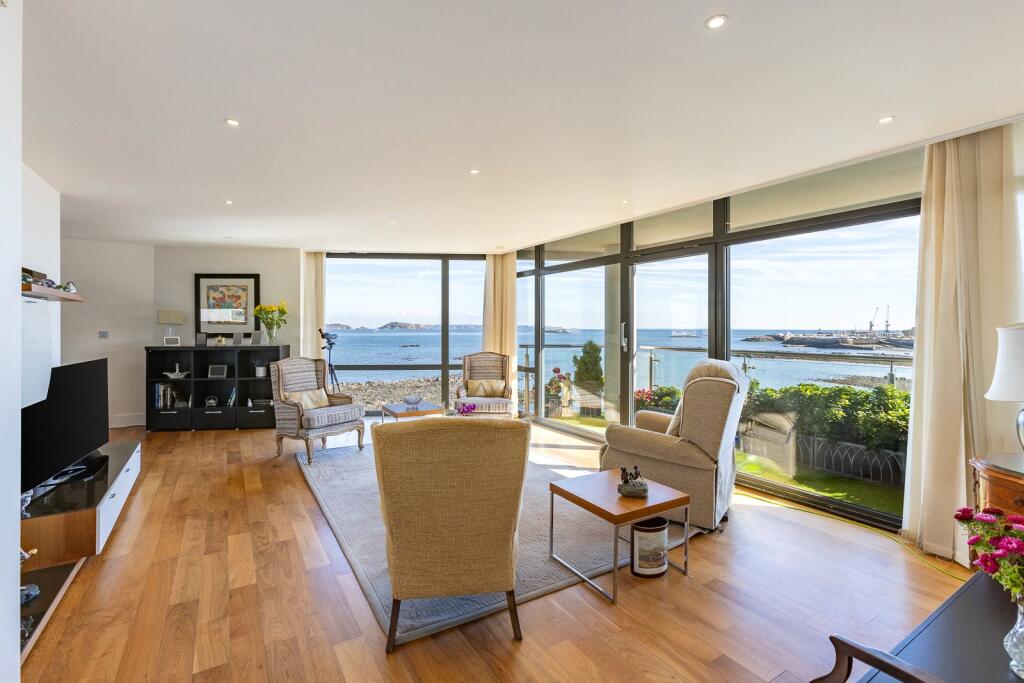 Main image of property: 3, Vue D'Alligande, Rue de Vega, Elizabeth Avenue, St Peter Port, GY1