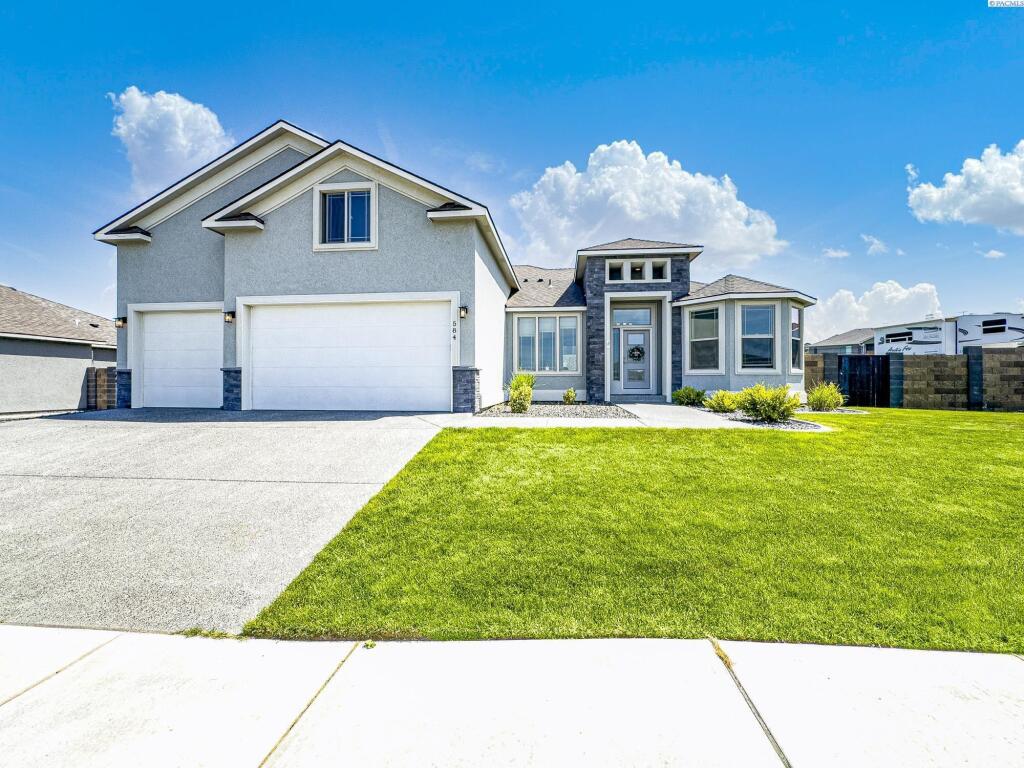 Main image of property: Washington, Benton County, West Richland