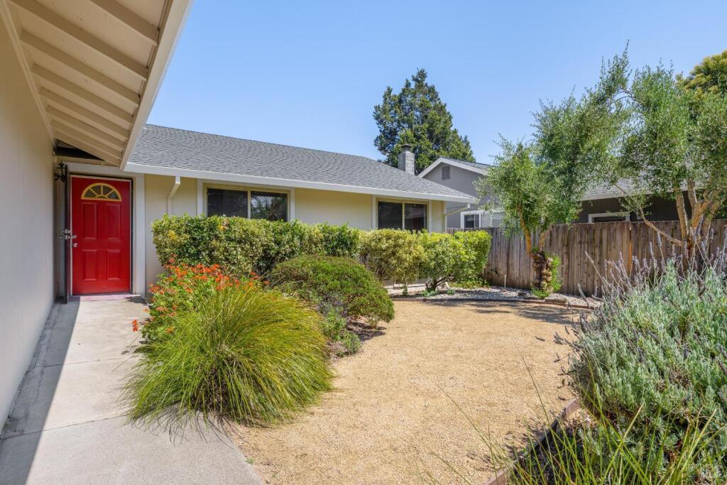 Main image of property: California, Sonoma County, Santa Rosa