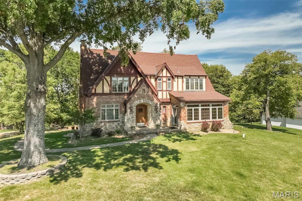 Main image of property: Missouri, St Louis County, Fenton