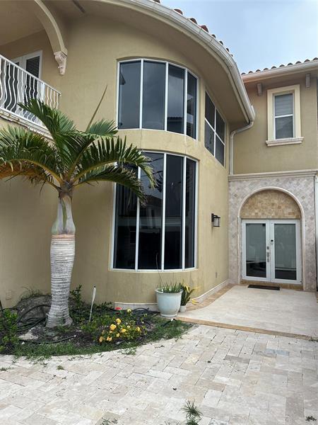 Main image of property: Florida, Broward County, Fort Lauderdale