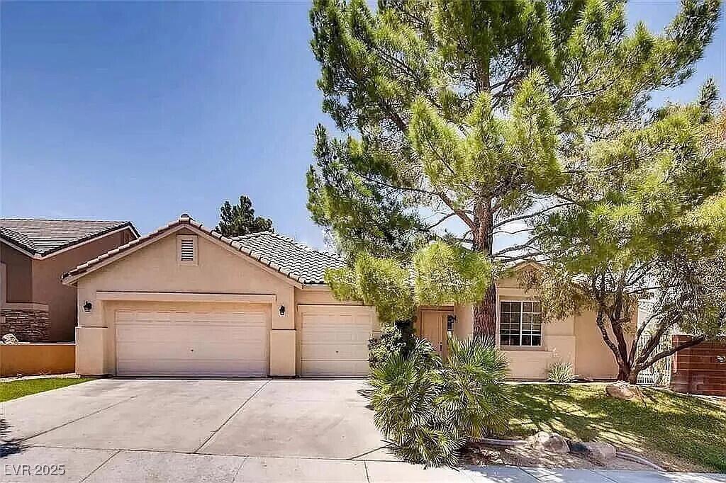 Main image of property: Nevada, Clark County, Henderson