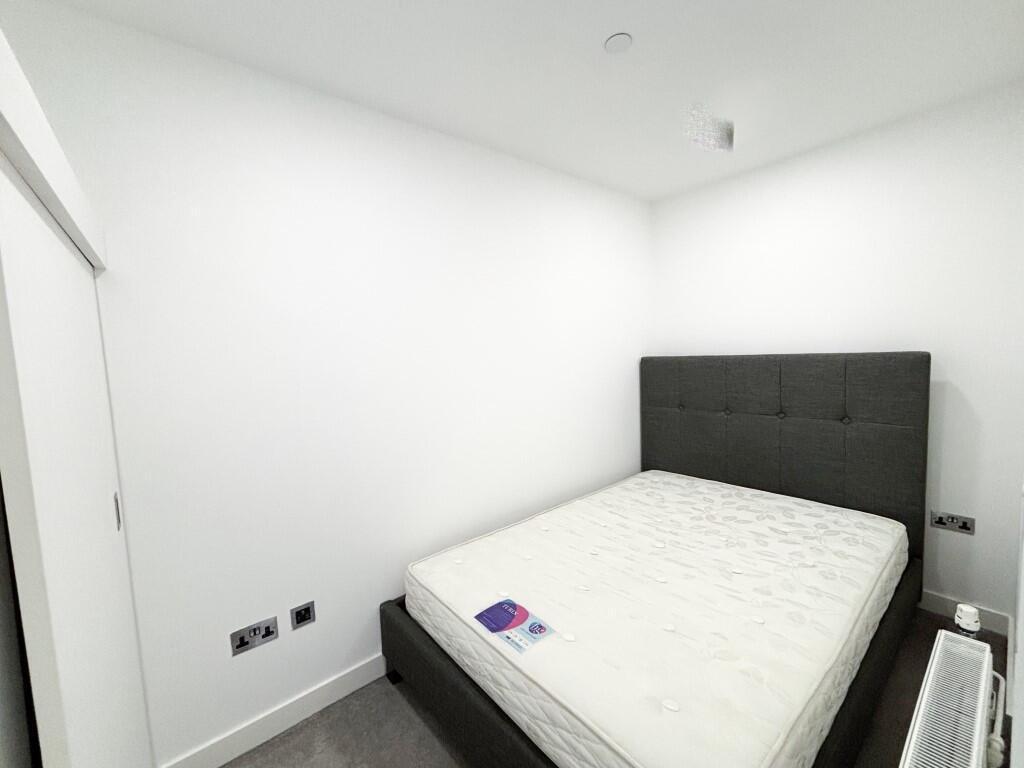 Main image of property: Market Street, Bracknell, Berkshire, RG12