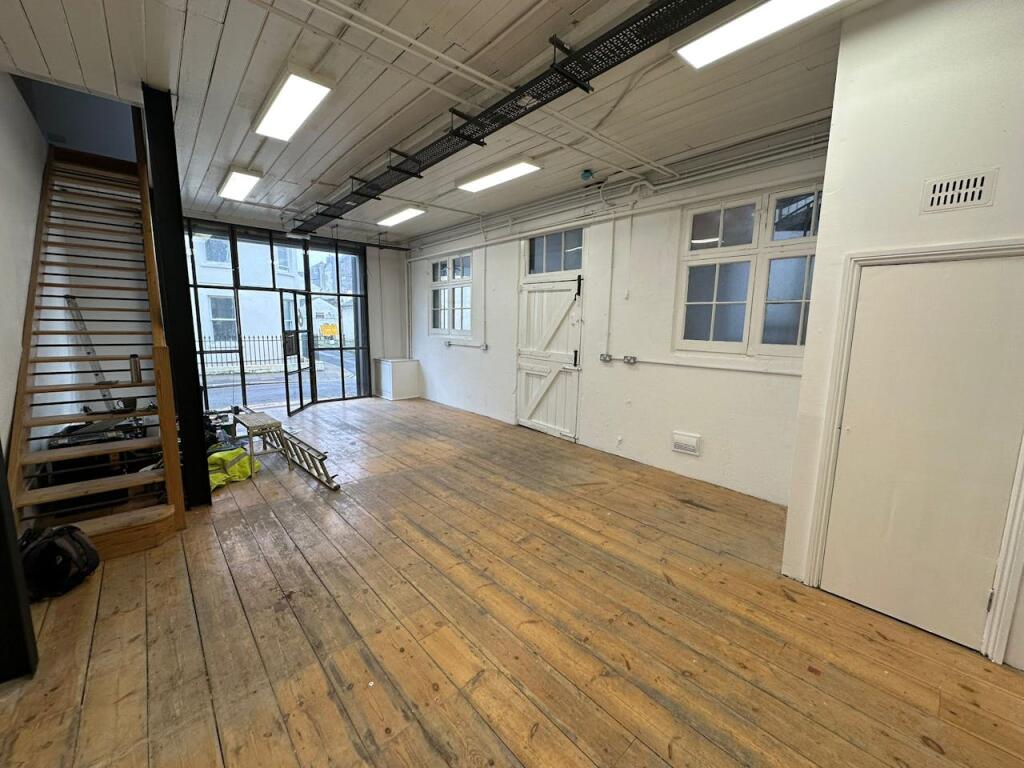 Additional image 2 of The Ginger Beer Factory, 6-7 Gloucester Street, Brighton, BN1 4EW