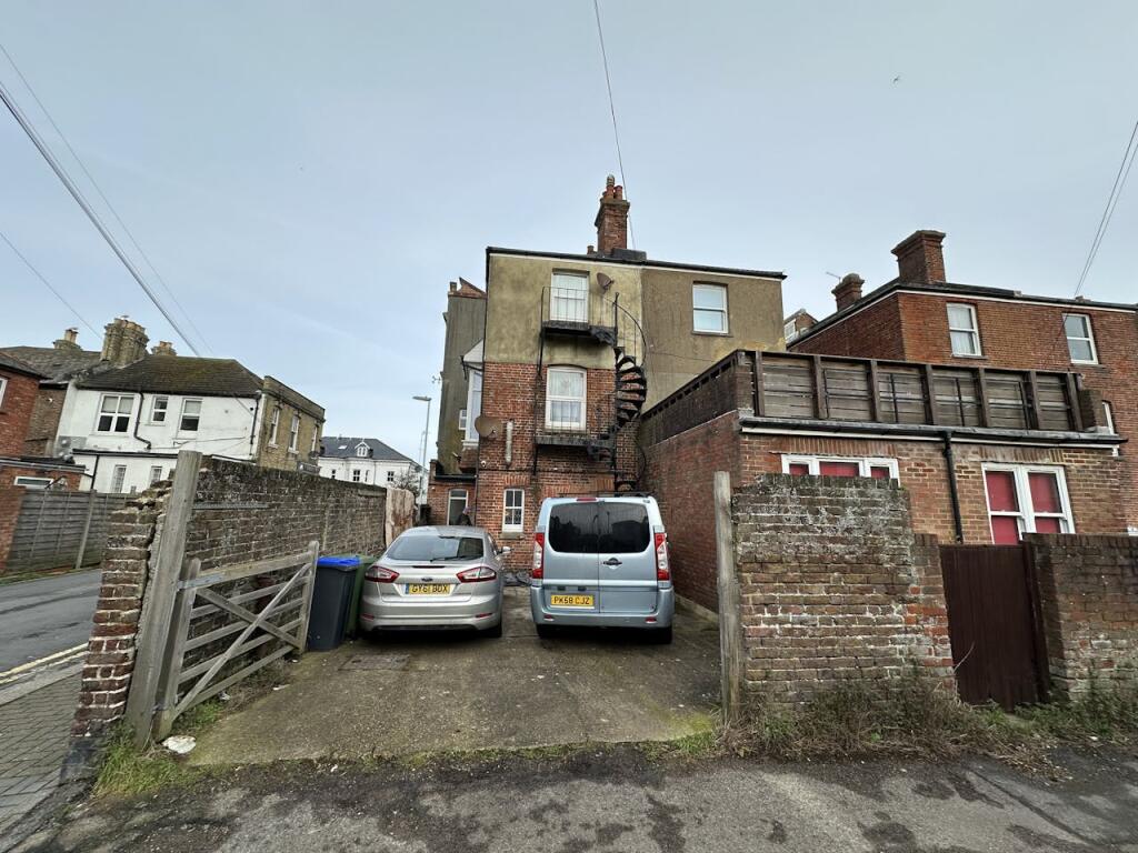 Additional property image - 79 Rowlands Road, Worthing, BN11 3JN