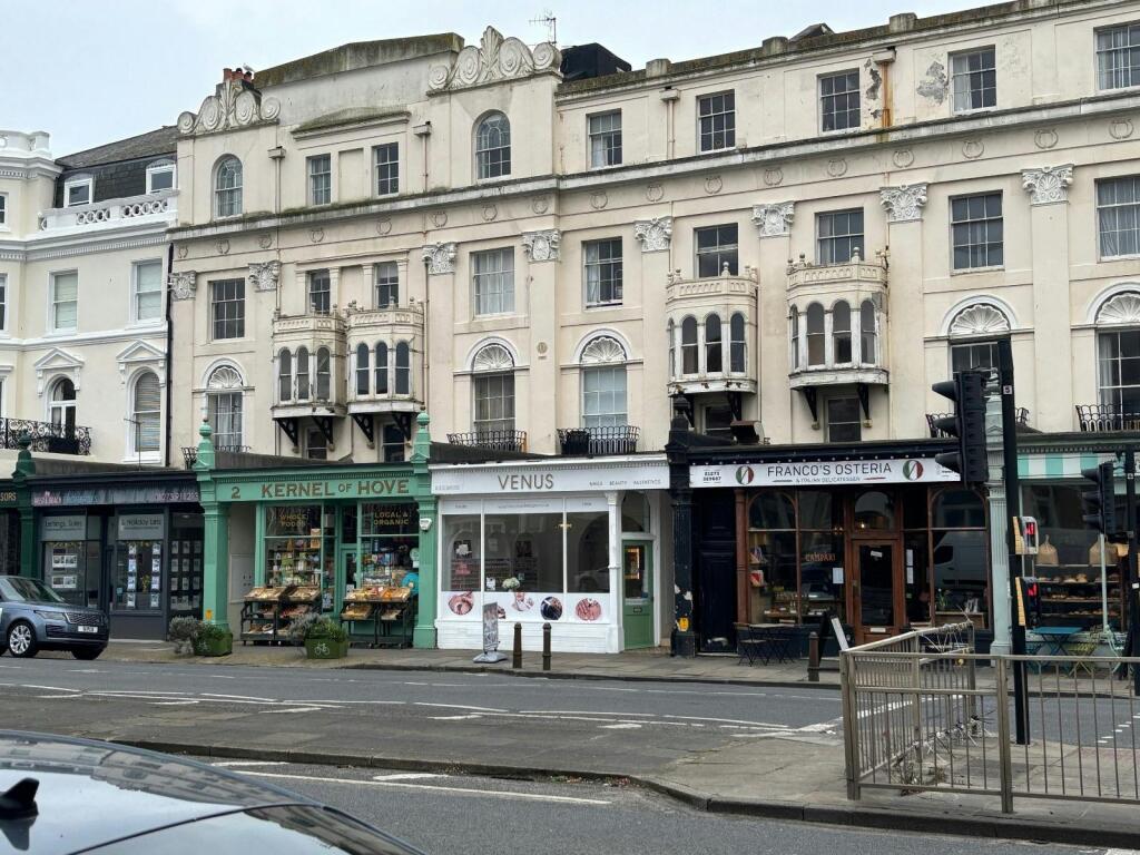 Main image of property: 3 Victoria Terrace, Hove, BN3 2WB