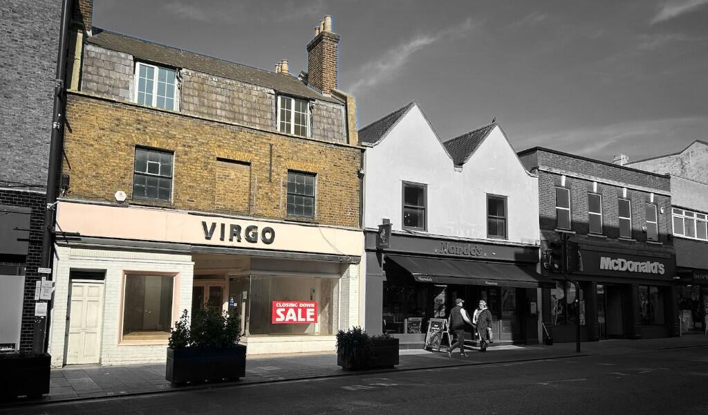 Main image of property: High Street, Brentwood, Essex, CM14