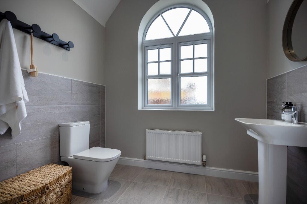 Additional property image - Springside Road,
Walmersley,
Bury,
BL9 5JE