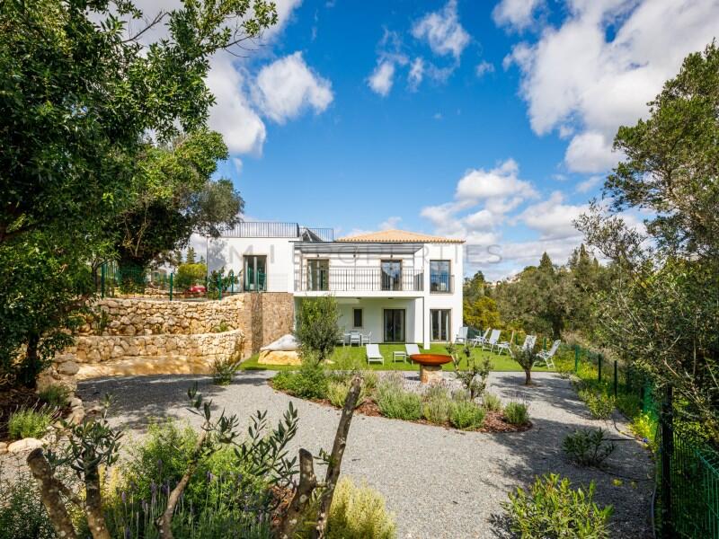 Main image of property: Algarve, Lagoa