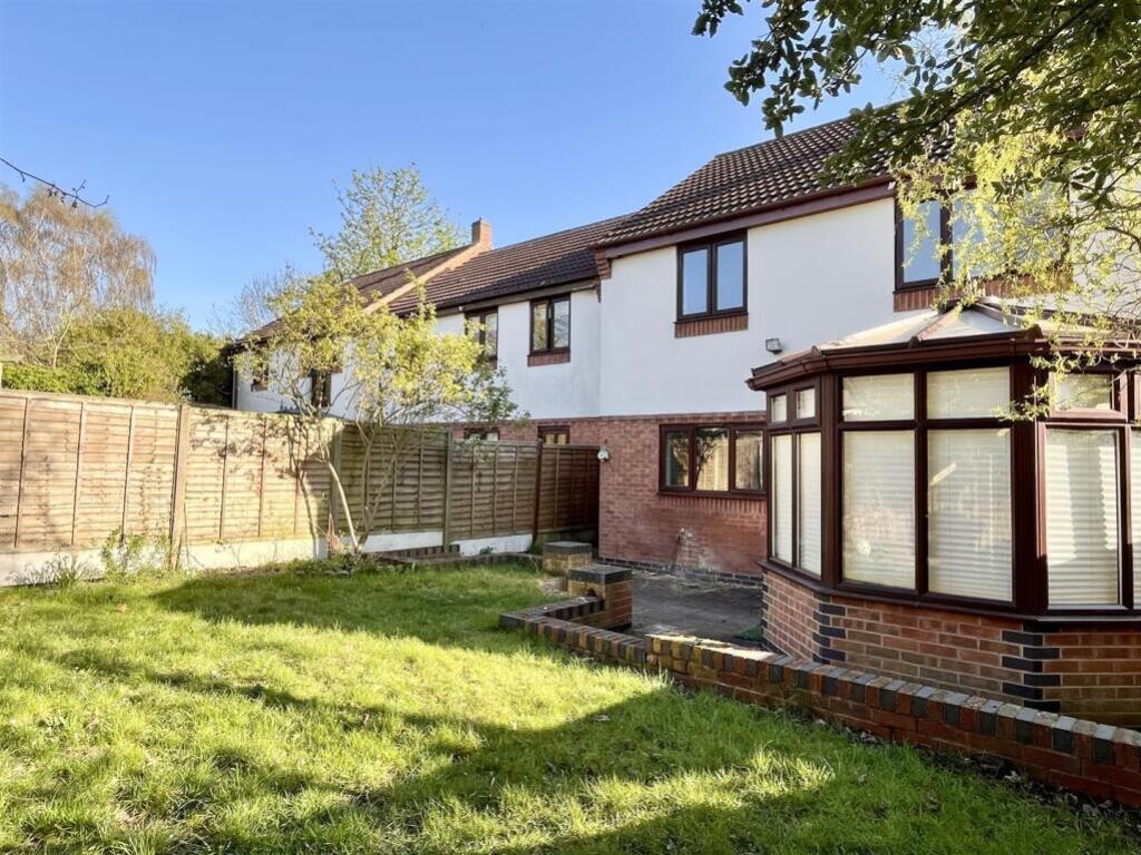 Main image of property: The Oaks, Sutton Coldfield, West Midlands, B72