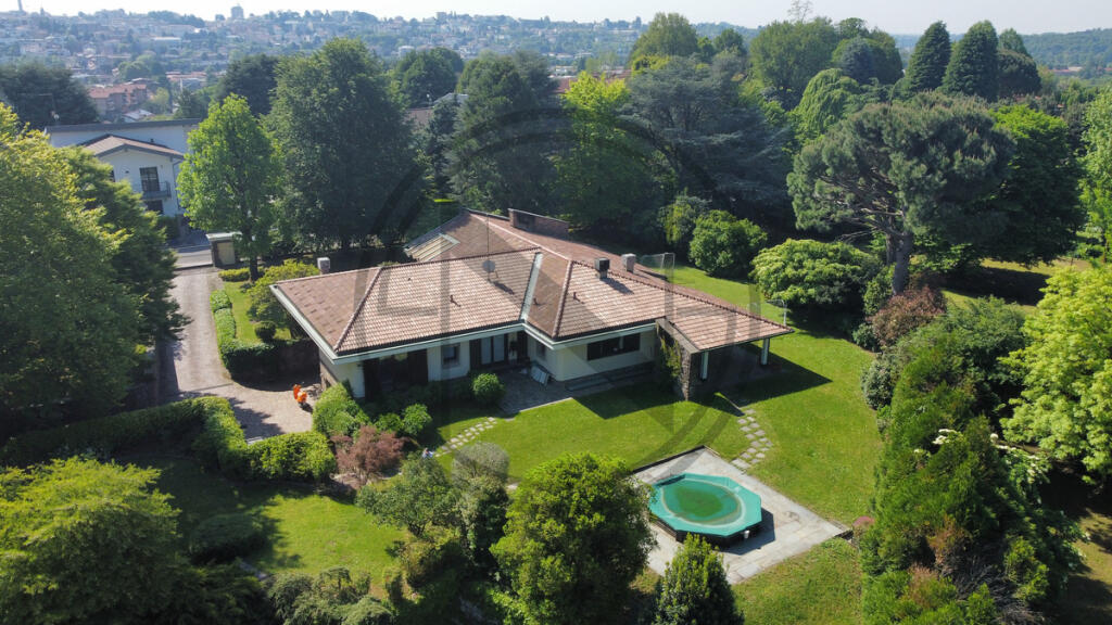 Main image of property: Lombardy, Como, Cantù