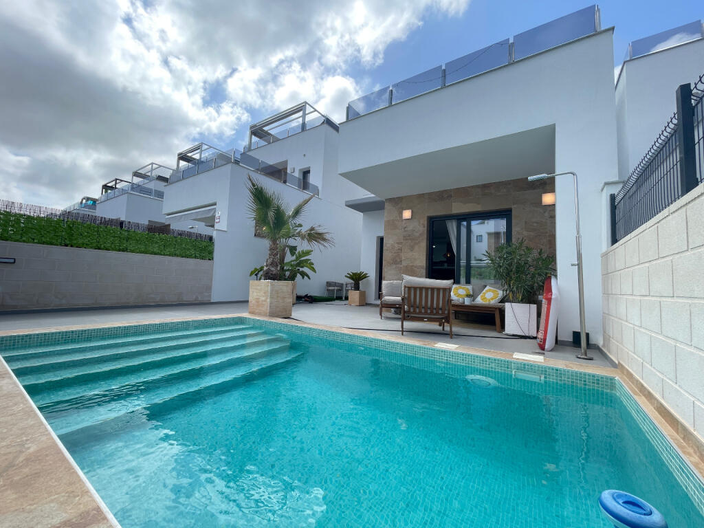 Main image of property: Valencia, Alicante, Benijofar