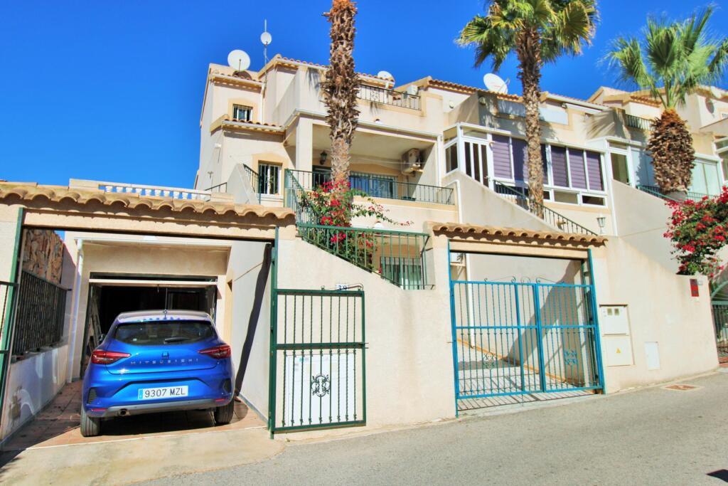 Main image of property: Valencia, Alicante, Villamartin