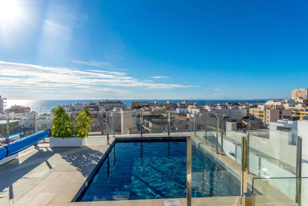 Main image of property: Valencia, Alicante, Torrevieja