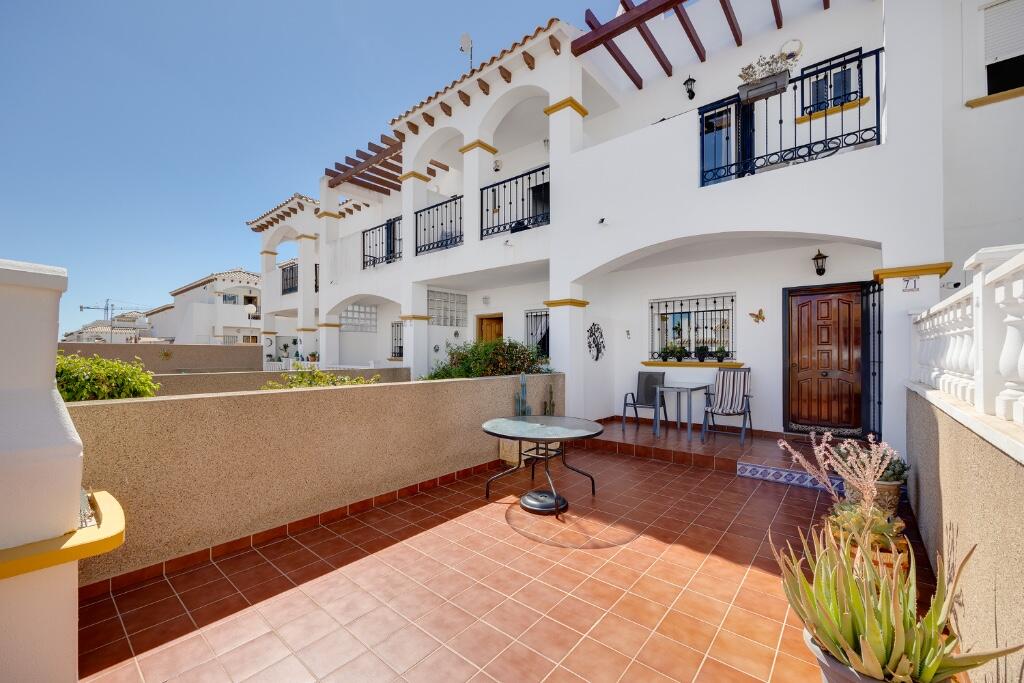 Main image of property: Valencia, Alicante, Punta Prima