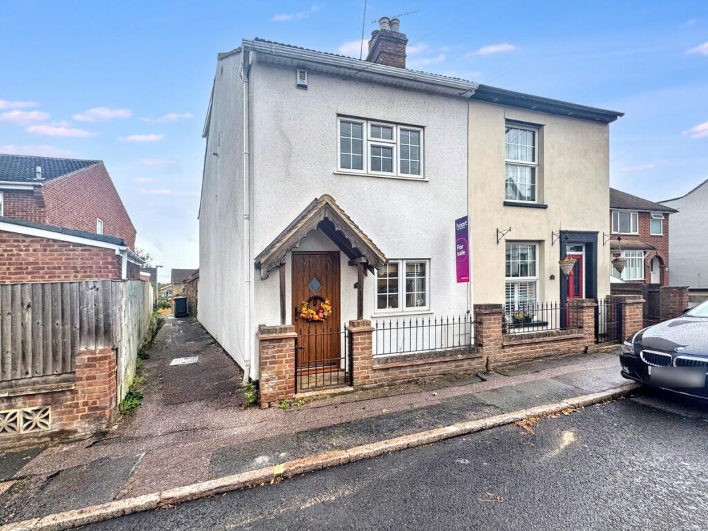Main image of property: Heath Road, Leighton Buzzard