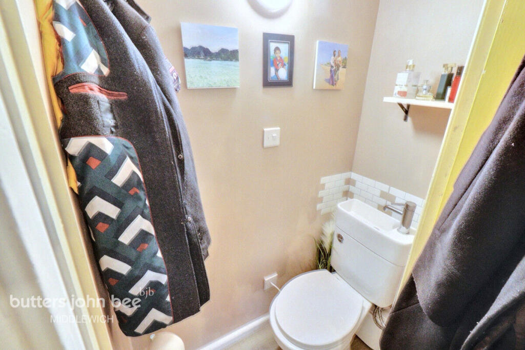 Additional property image - Ash Grove, Middlewich
