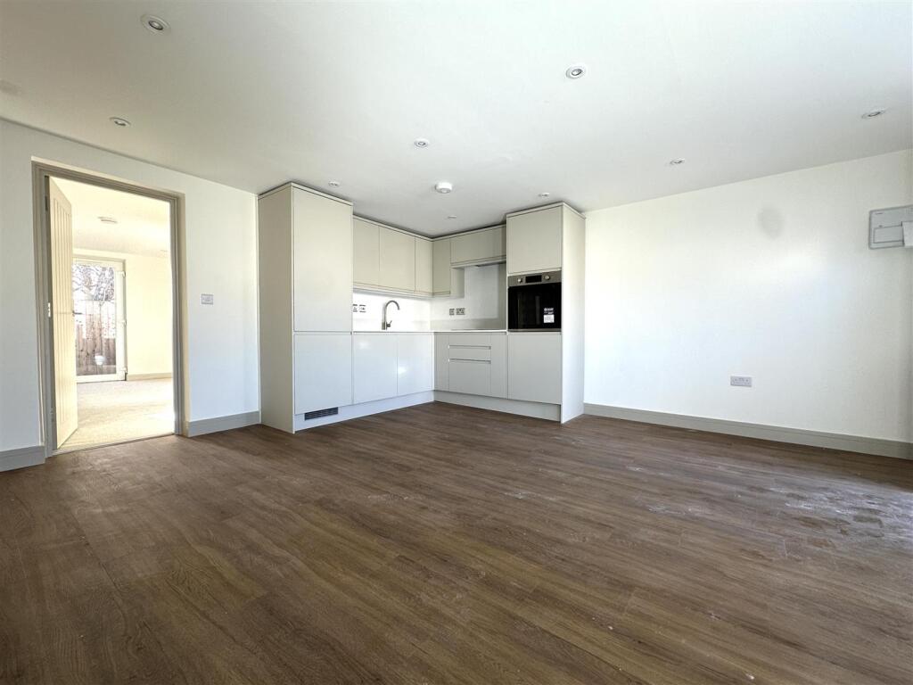 Main image of property: Soundwell Road, Bristol