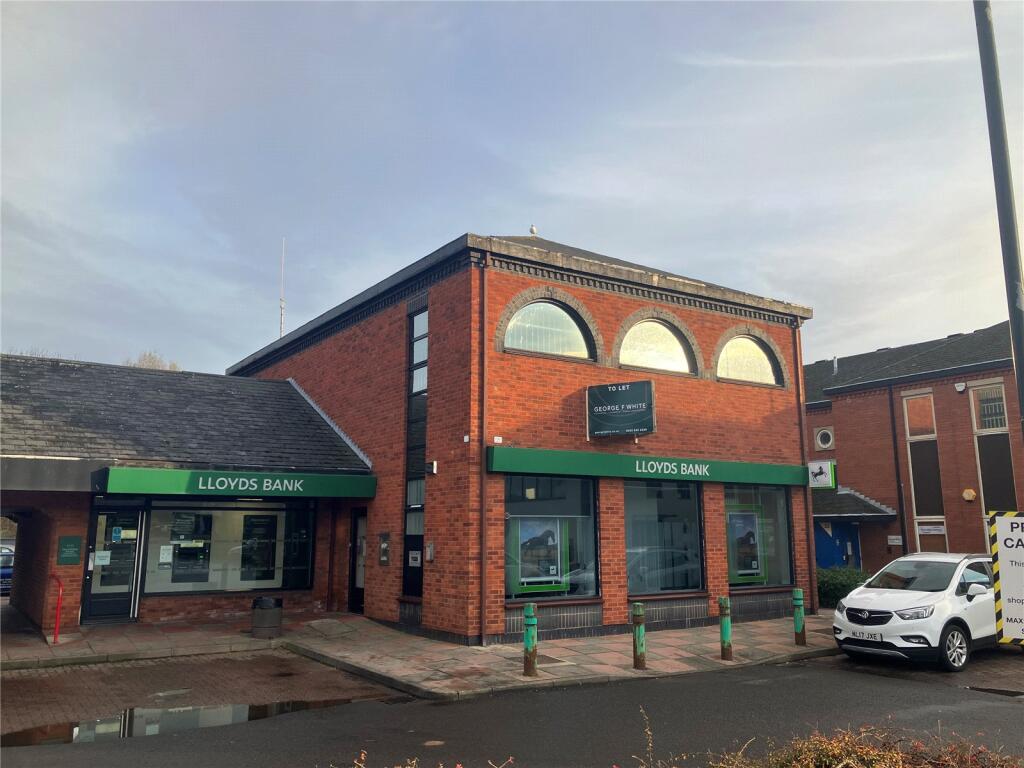 Main image of property: Unit 11/12 Team Valley Shopping Village, Team Valley, Gateshead, Tyne and Wear, NE11