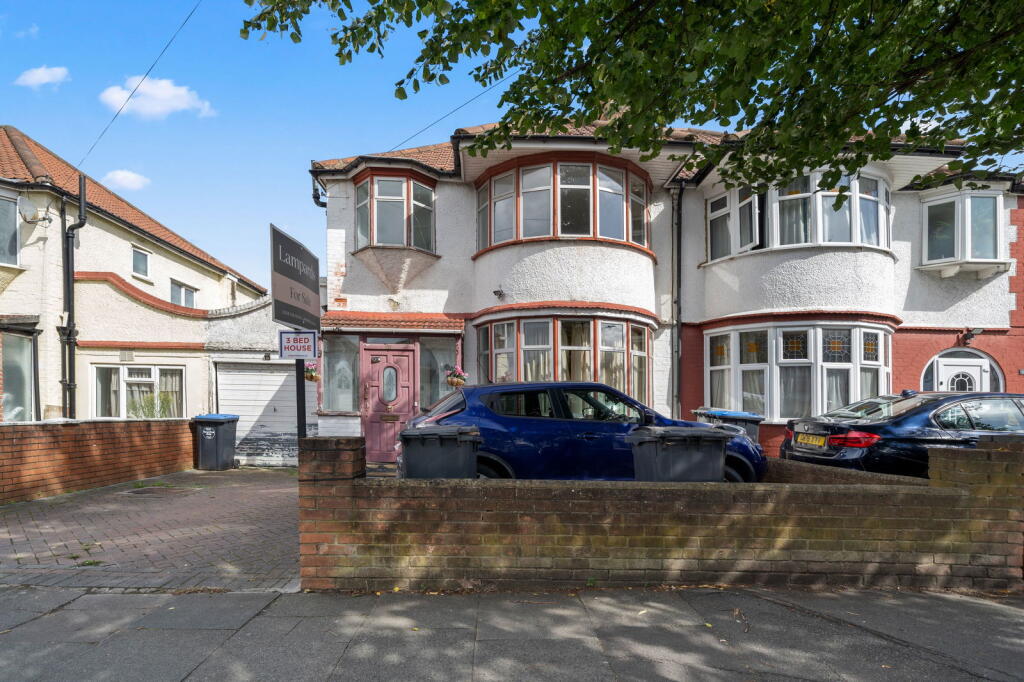 Main image of property: Park Avenue North, London, NW10