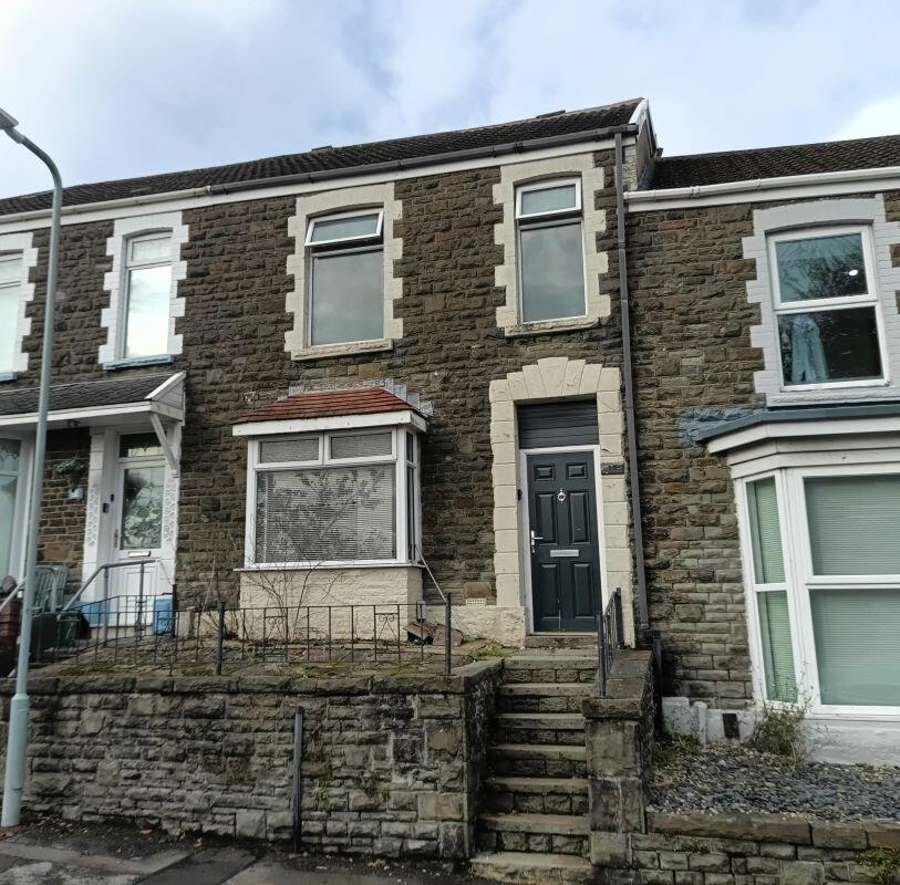 Main image of property: 15 Seaview Terrace, Swansea, West Glamorgan, SA1 6FE