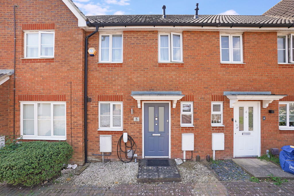 Main image of property: Manisty Court, Kemsley, Sittingbourne, ME10 2GQ