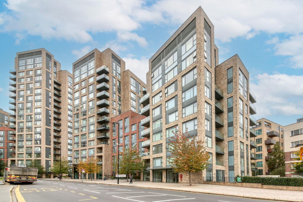Main image of property: Cherry Orchard Road,Croydon,CR0 6FJ