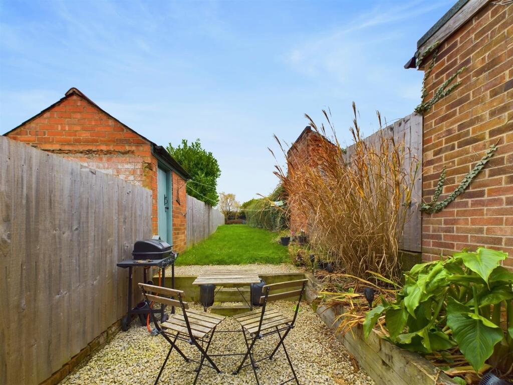 Additional property image - Commerce Street, Melbourne, DE73 8FT