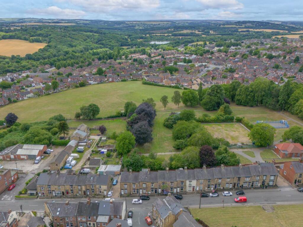 Main image of property: 118 High Street, Worsbrough, Barnsley, South Yorkshire, S70 4SF