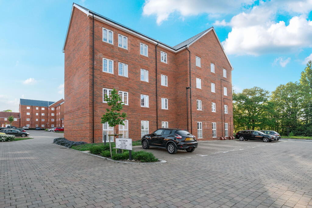 Main image of property: Masterson Close, Aldershot, GU11 4EF