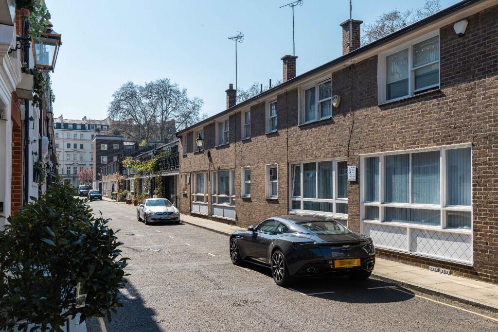 Main image of property: Stanhope Mews East, London, SW7