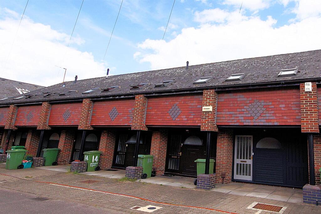 Main image of property: Fairview GL52 2LB