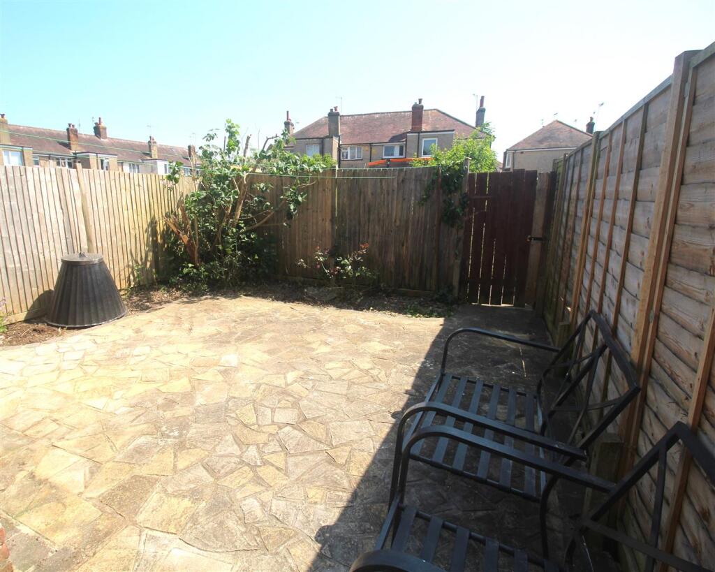Main image of property: South Farm Road, Worthing, West Sussex