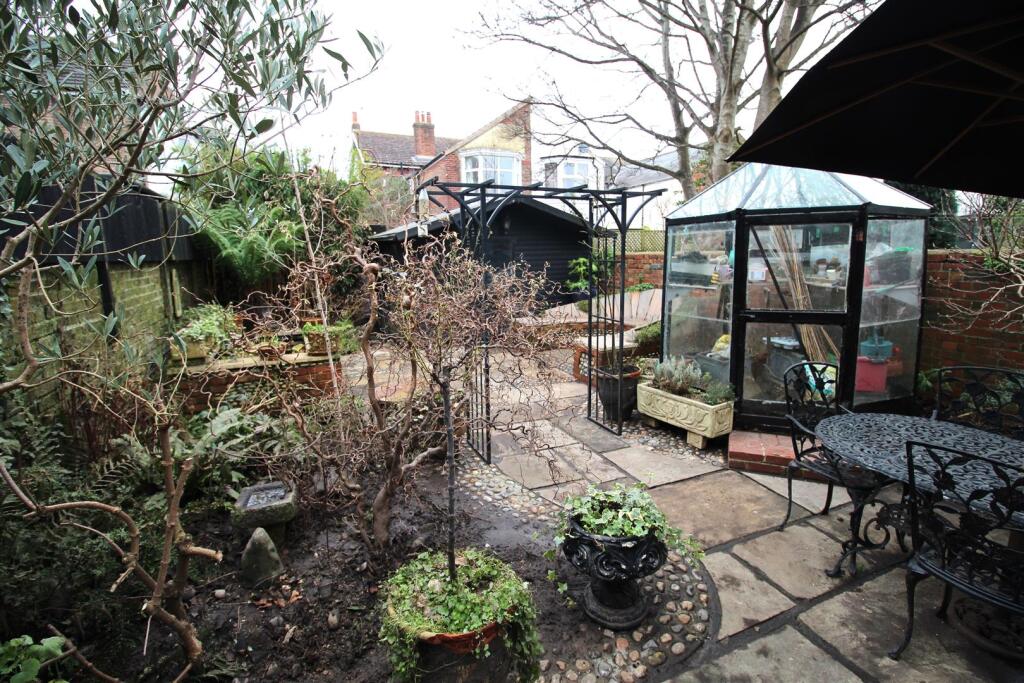 Additional property image - Harrow Road, Worthing