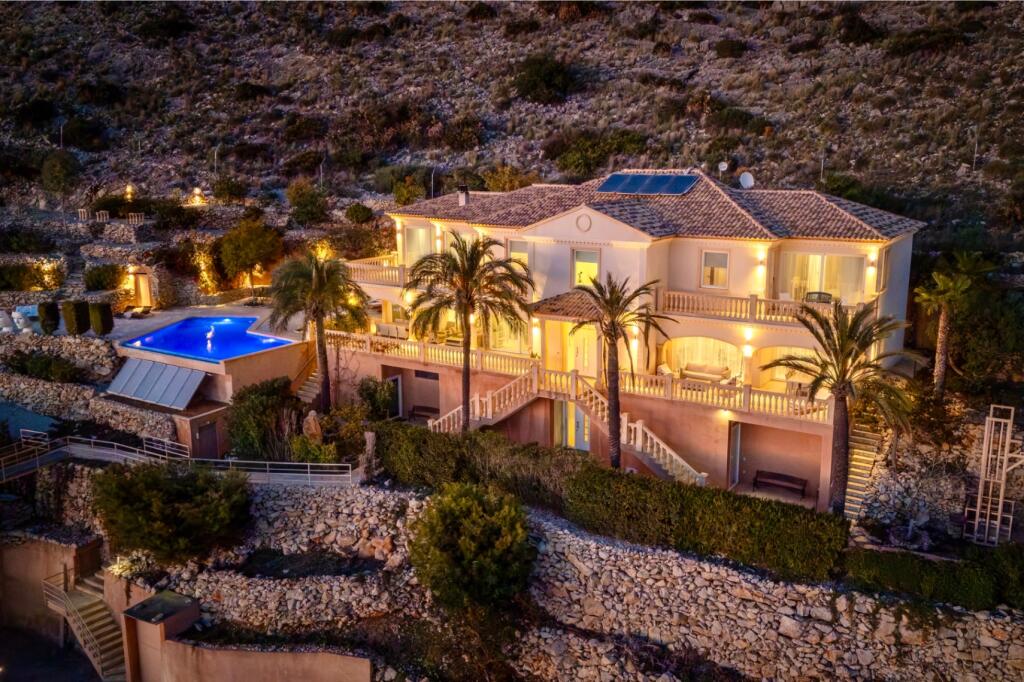 Main image of property: Valencia, Alicante, Altea