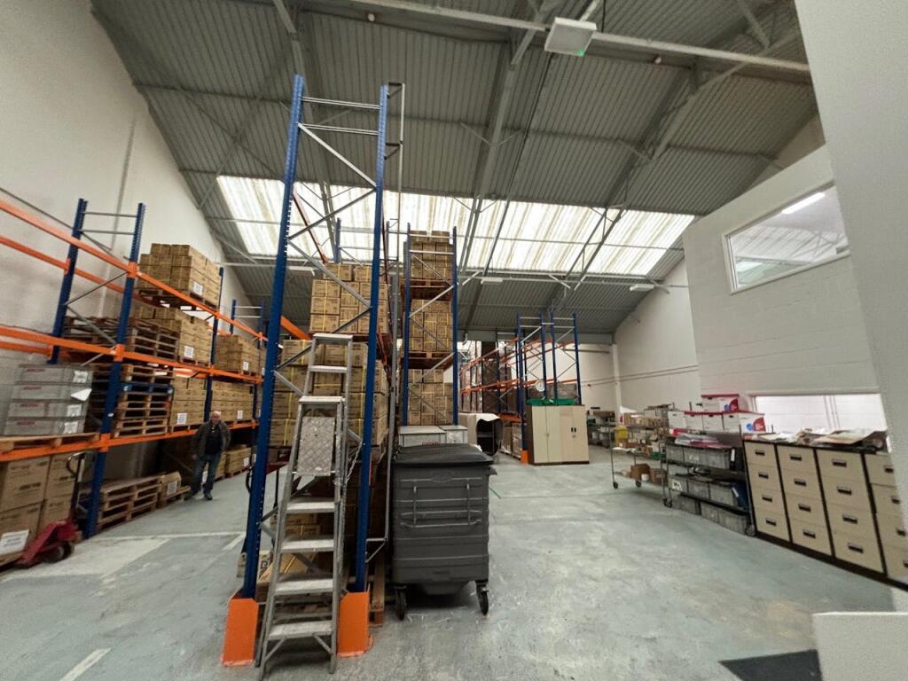 Additional property image - Unit D, De Clare House, Pontygwindy Road, Caerphilly, CF83 3HU