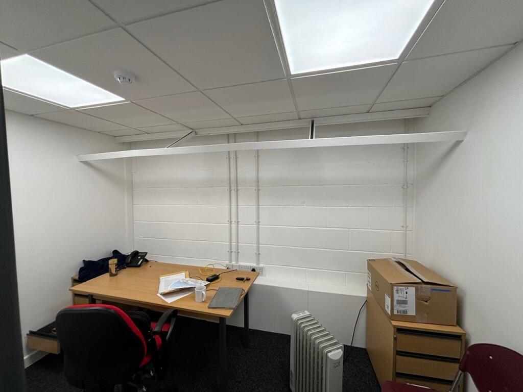 Additional property image - Unit D, De Clare House, Pontygwindy Road, Caerphilly, CF83 3HU