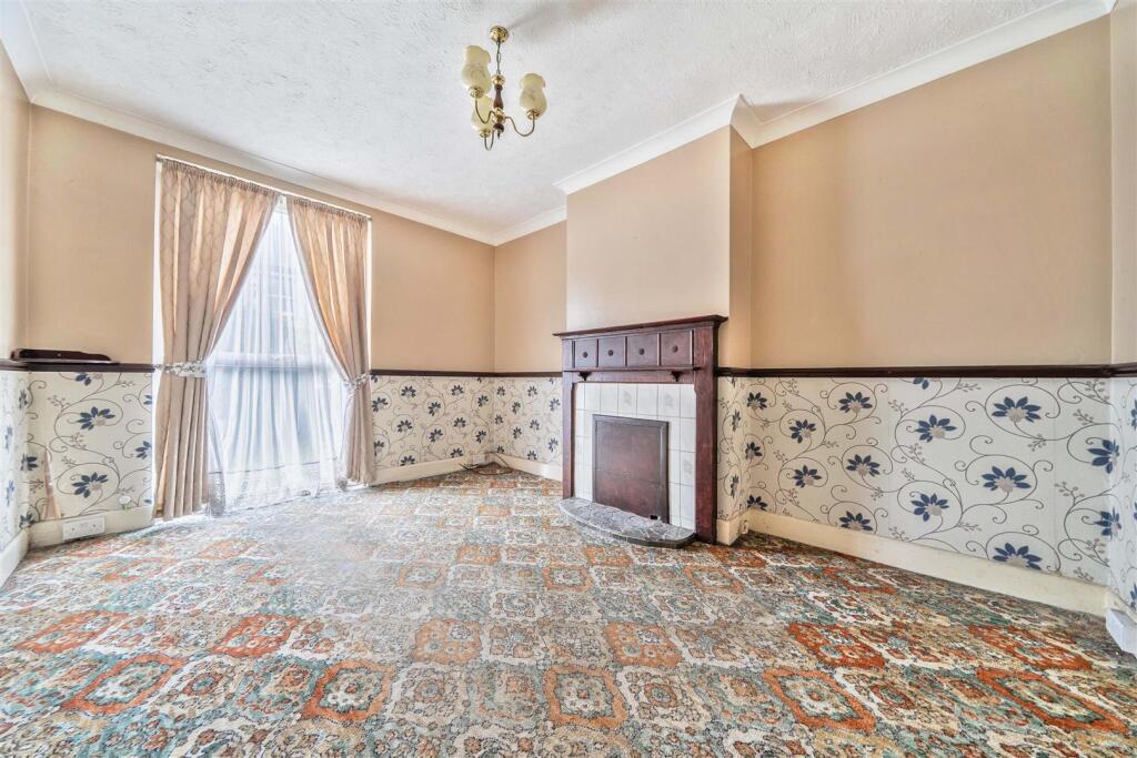 Main image of property: St. Thomas's Road, Hardway, Gosport