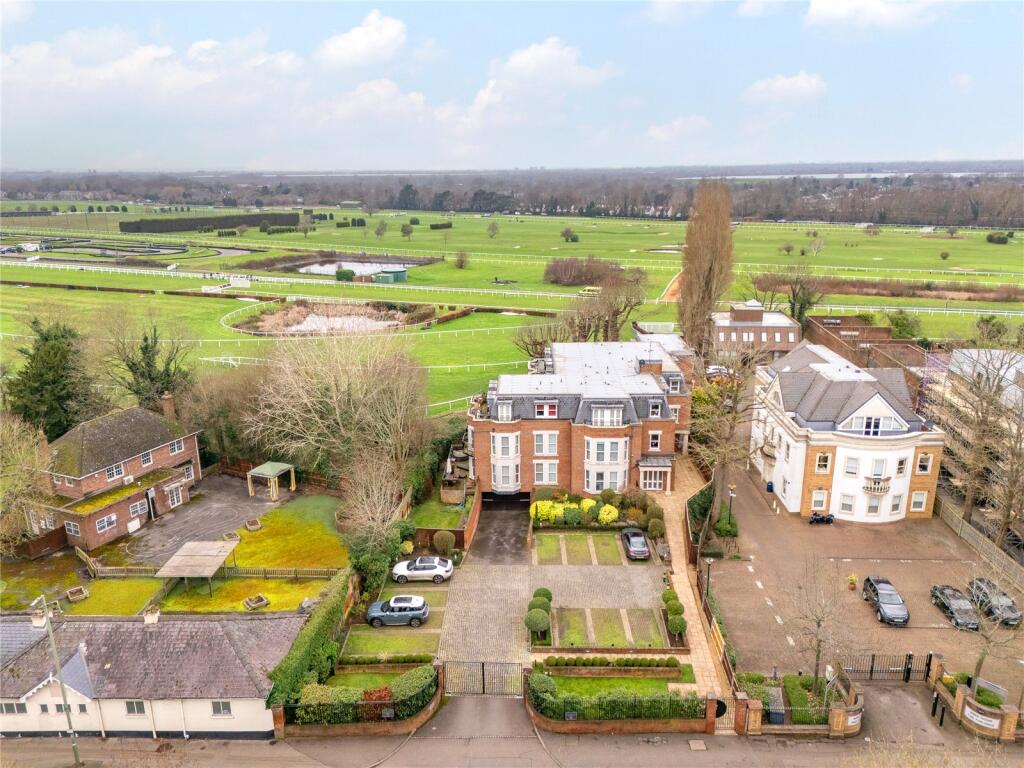 Main image of property: Cheltonian Place, Portsmouth Road, Esher, Surrey, KT10