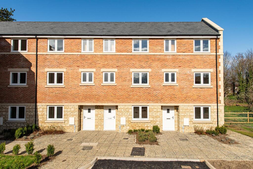 Main image of property: Polebarn Road, Trowbridge